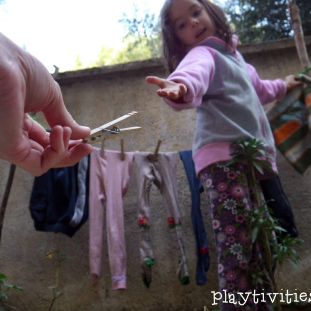 Tips for hanging clothes - Wee Ones