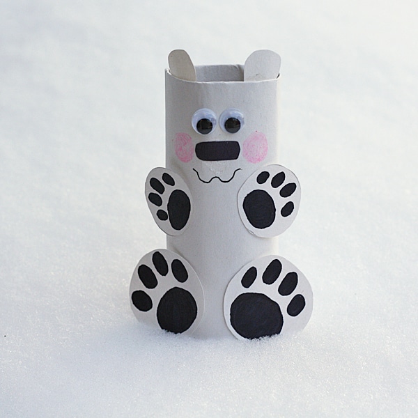 polar bear craft from toiler paper roll.