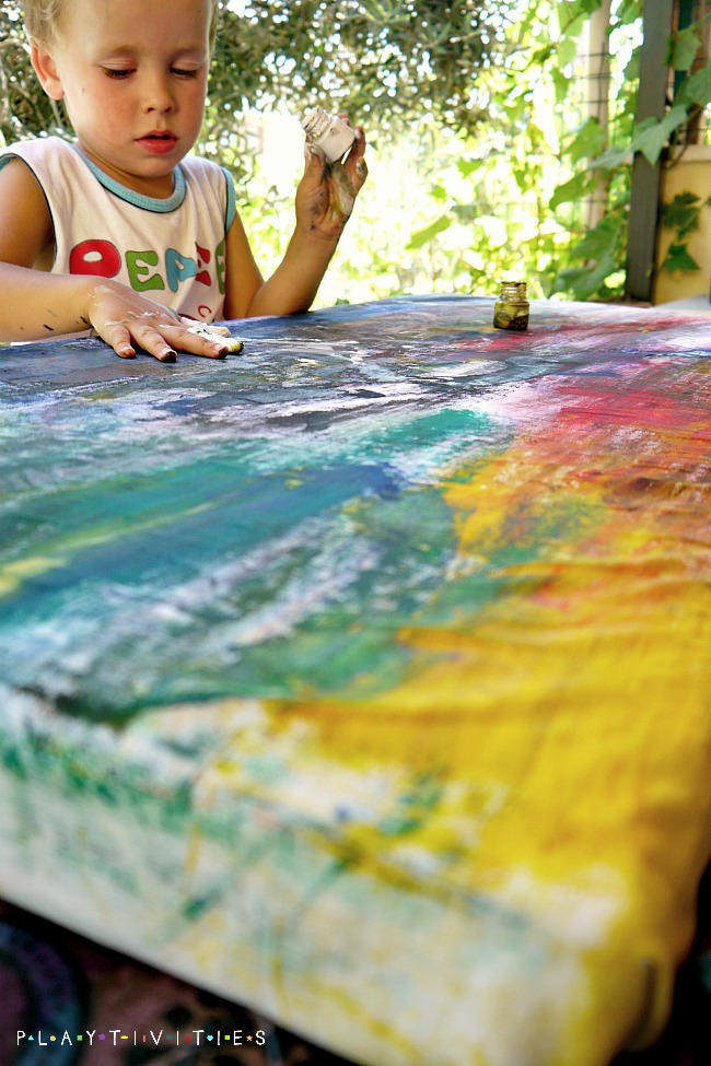 Make Your Own Canvas With Kids - Playtivities