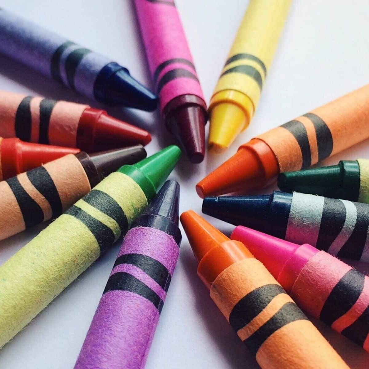 Bunch of colorful crayons.