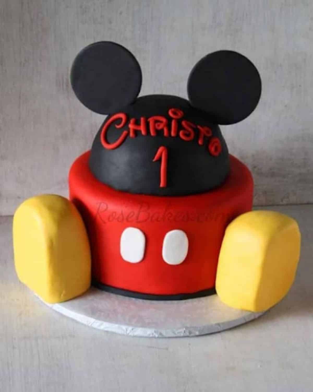 Easy Fondant Mickey Mouse Cake