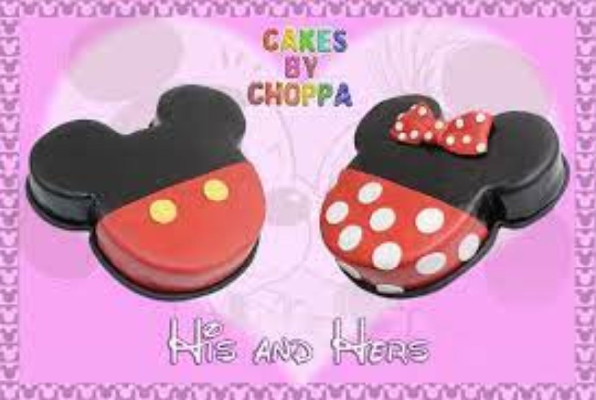 Mickey and Minnie Mouse Cake