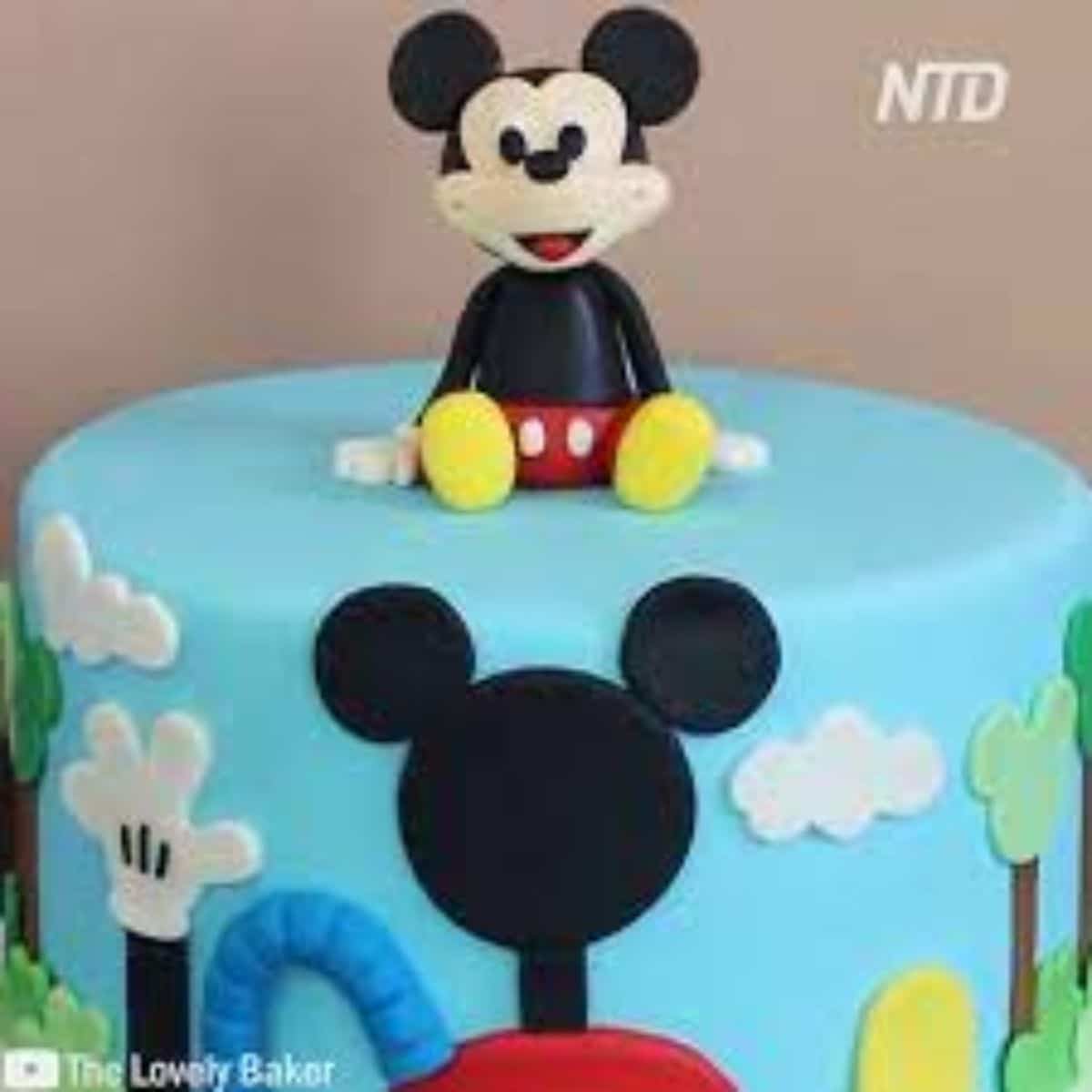 The Blue Mickey Clubhouse Cake