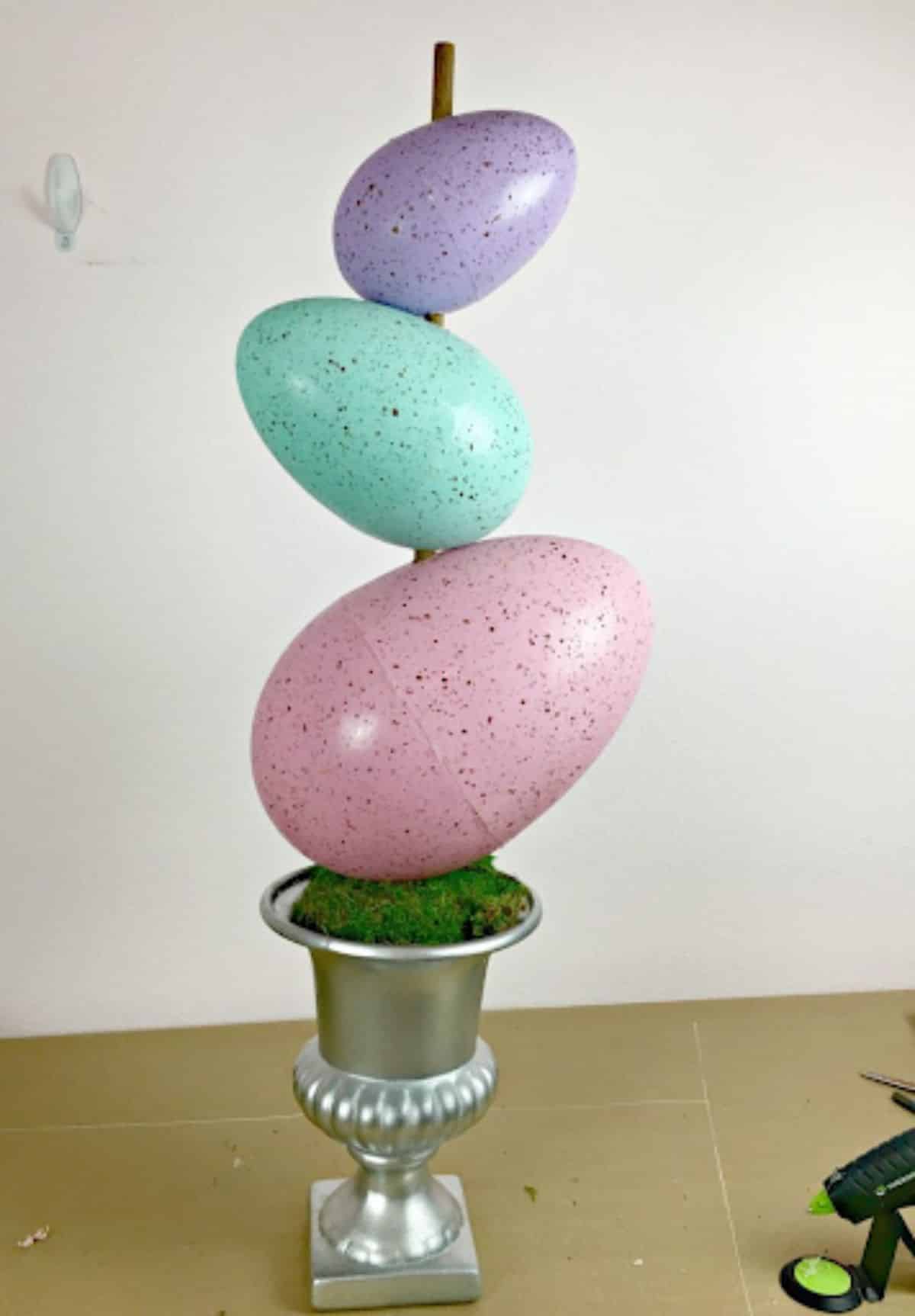 Get Creative With Easter Egg Topiaries